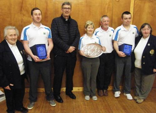Crosshaven Winners Peg Tucker 2018 receiving Trophy from Very Rev Nigel Dunne (Dean of Cork)